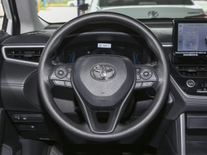 2023款双擎 2.0L 精英版 方向盘