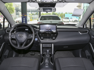2023款双擎 2.0L 精英版 内饰全景