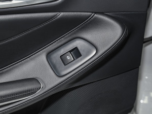 2023p 2.5L Mȡ ܇ƅ^