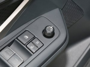 20232.0L CARE п؅^(q)