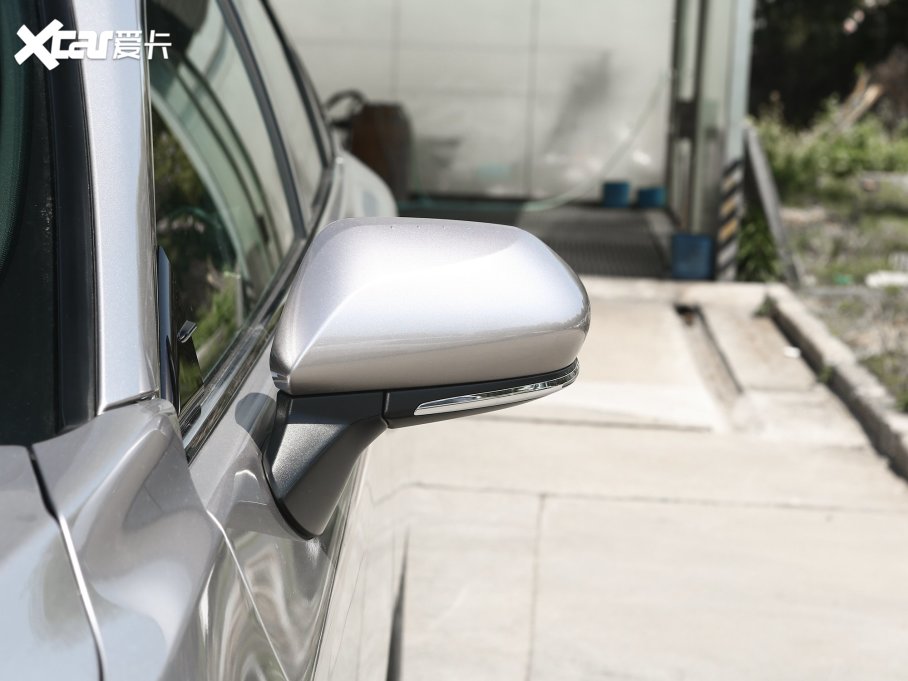 2023����� 2.0L ���A�� 