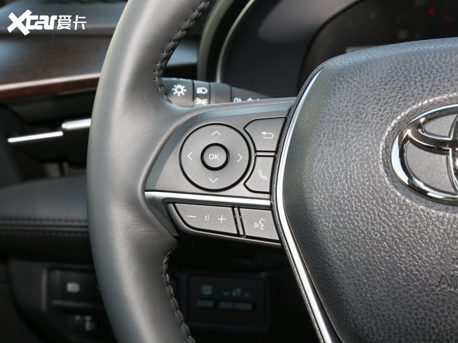 2023 2.5L TouringF