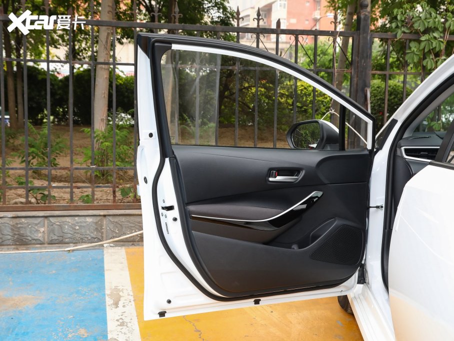 2023_p p 1.8L E-CVTh