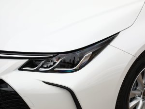 2023款卡罗拉双擎 双擎 1.8L E-CVT精英版