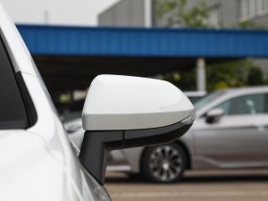 2023p 1.8L E-CVTӢ ^