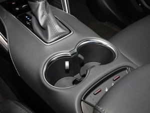 20232.0L CVT(q)A ǰű