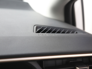 20232.0L Ӣ п؅^(q)