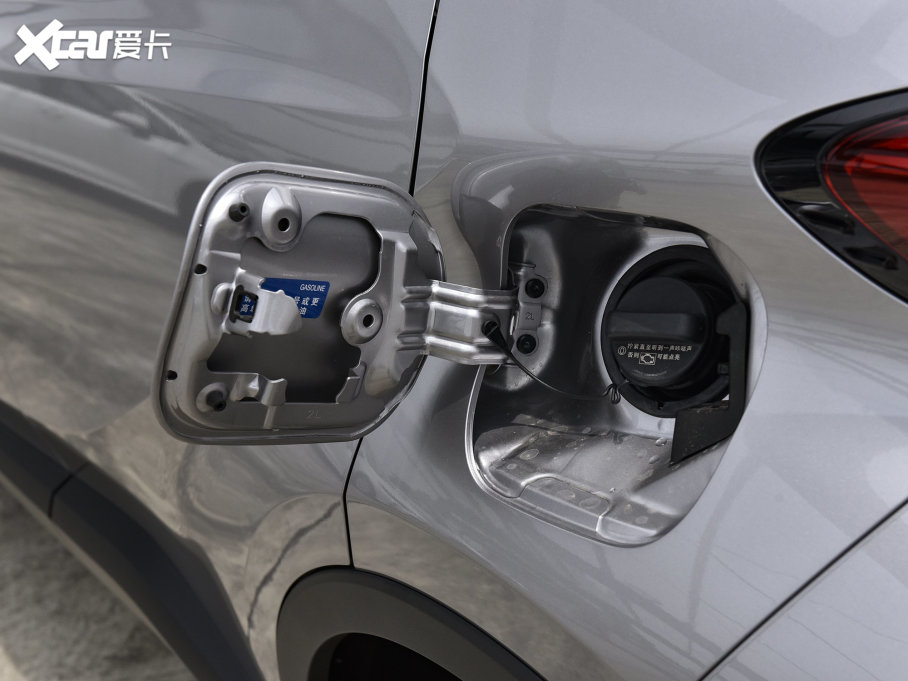 2023ȝIZOAp p 2.0L а