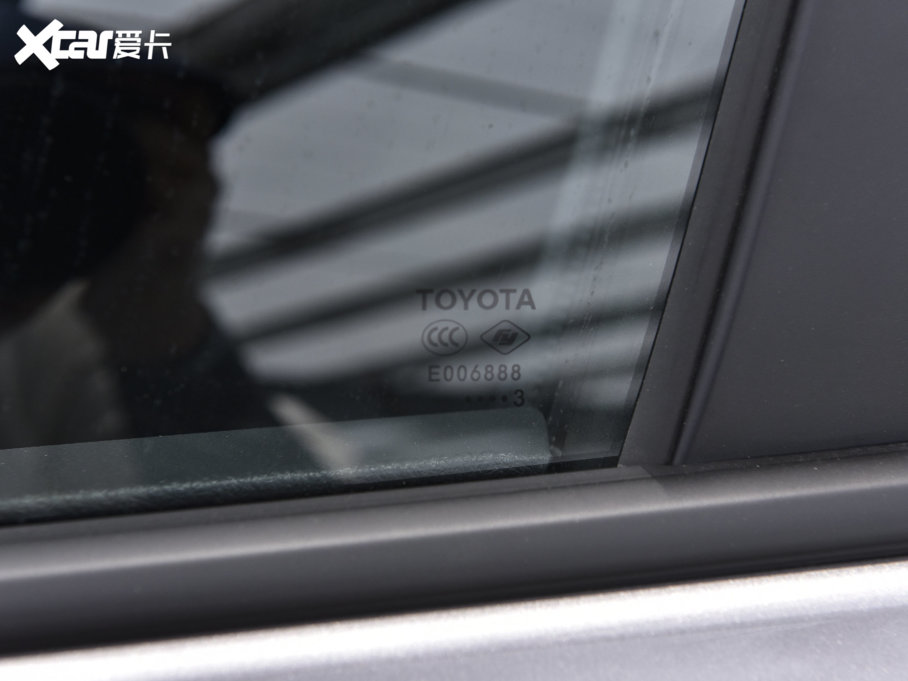 2023ȝIZOAp p 2.0L а