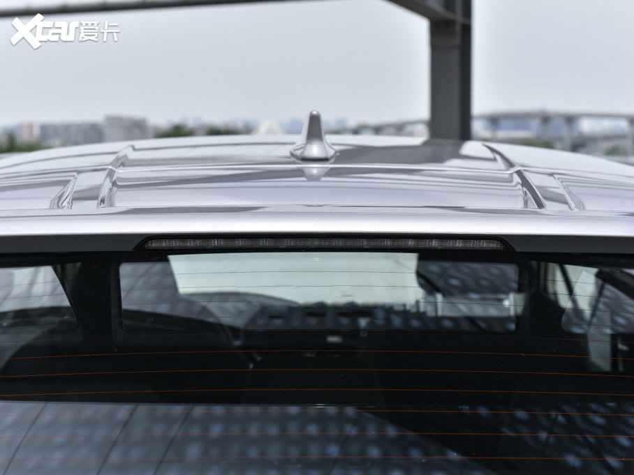 2023ȝIZOAp p 2.0L а