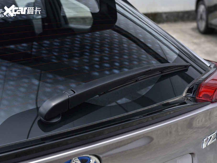 2023ȝIZOAp p 2.0L а