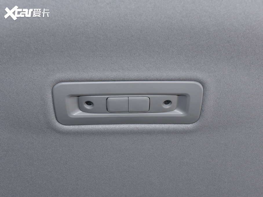 2023ȝIZOAp p 2.0L а