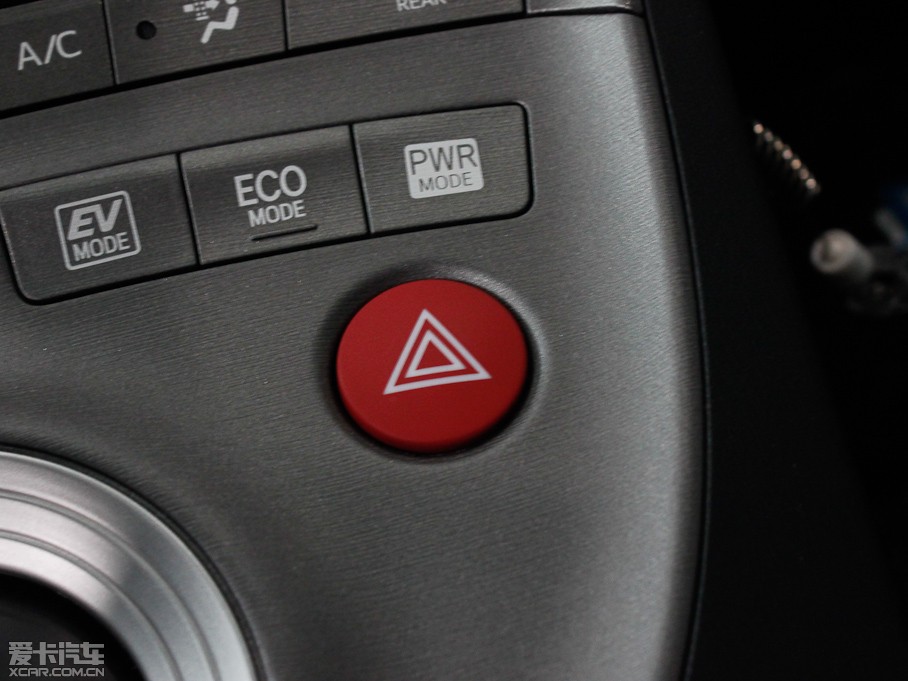 2012�����J˹ 1.8L CVT���A��