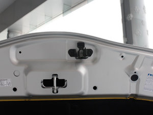 2012款1.8L CVT豪华版 其它