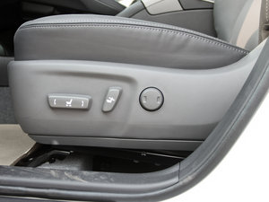 20121.8L CVT(bio)(zhn) {{(dio)(ji)