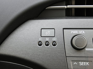 20121.8L CVT˜ʰ п؅^