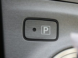 20121.8L CVT˜ʰ п؅^