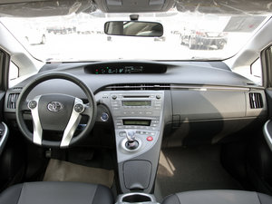 2012款1.8L CVT标准版 内饰全景