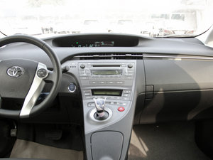 2012款1.8L CVT标准版 中控台