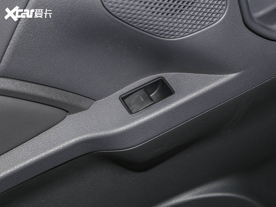 2024�����S�� 2.5L���(d��ng) ���A��