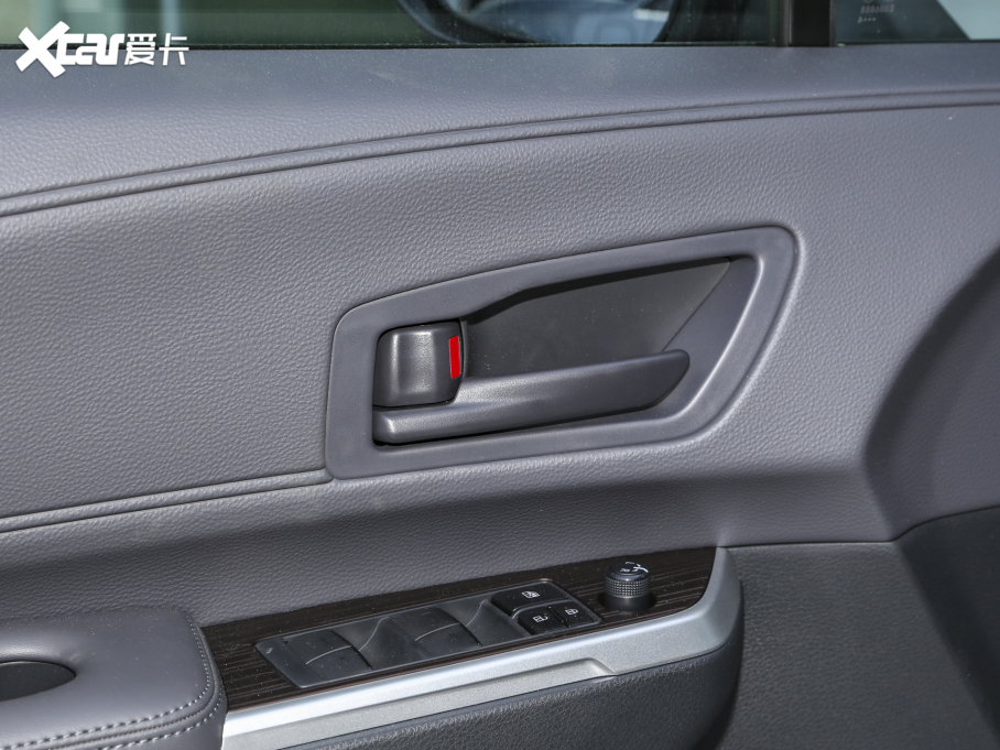 2024�����S�� 2.5L���(d��ng) ���A��