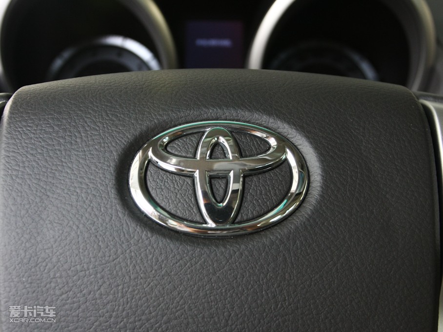 2010 4.0L V6 VX NAVI