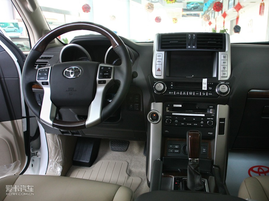 2010 4.0L V6 VX NAVI