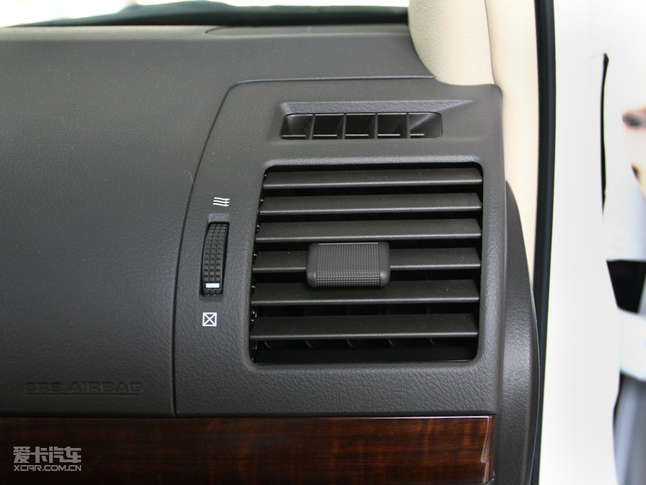 2010 4.0L V6 VX NAVI