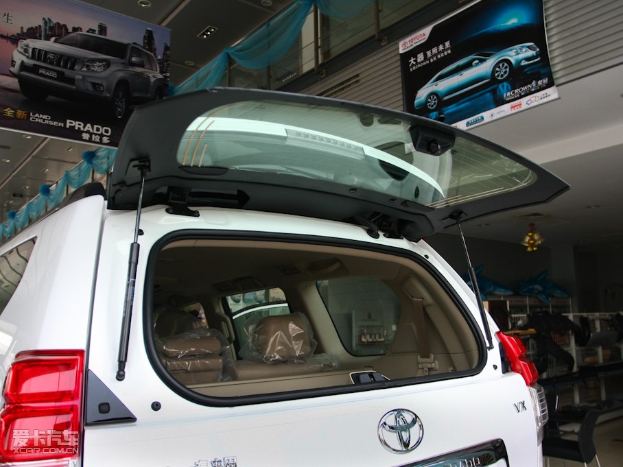 2010 4.0L V6 VX NAVI