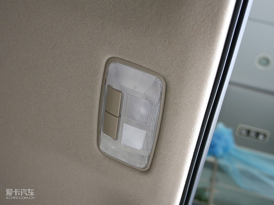 2010 4.0L V6 VX NAVI