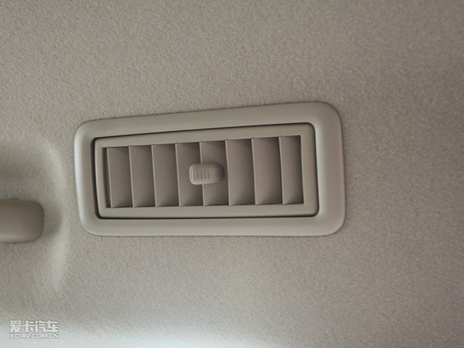 2010 4.0L V6 VX NAVI