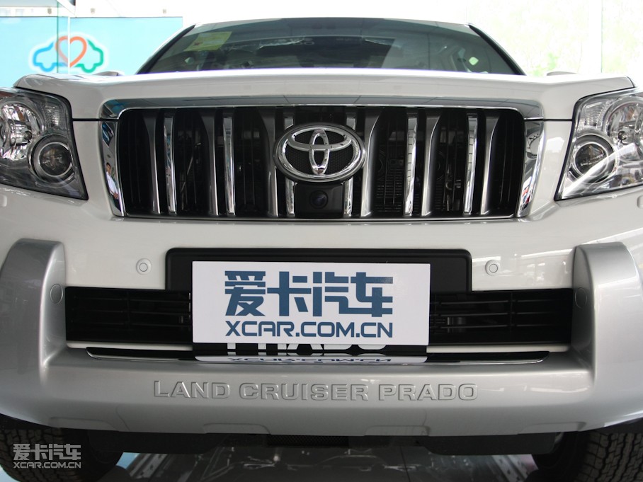 2010 4.0L V6 VX NAVI