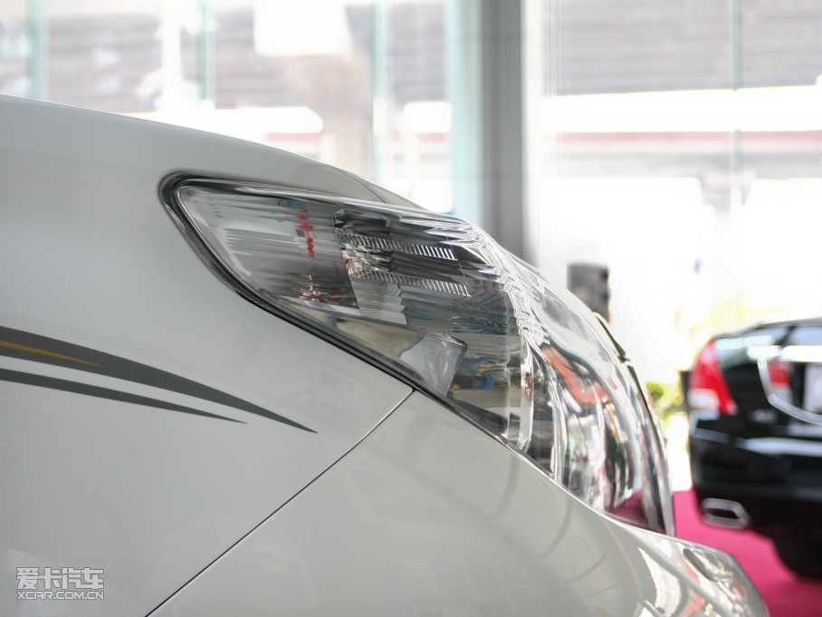 2010 4.0L V6 VX NAVI