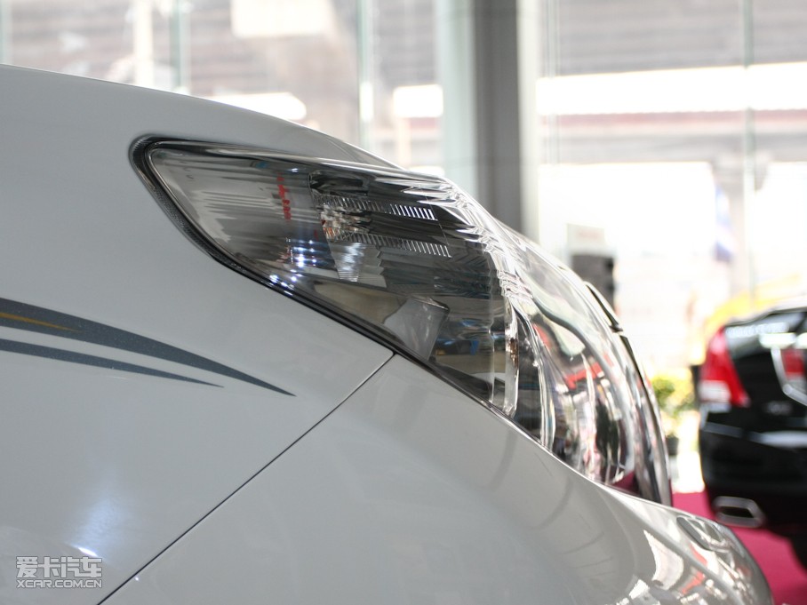 2010 4.0L V6 VX NAVI