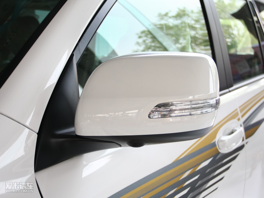 2010 4.0L V6 VX NAVI