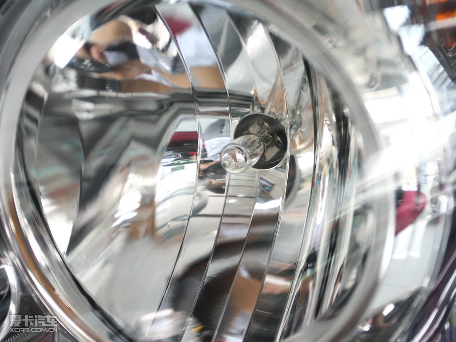 2010 4.0L V6 VX NAVI