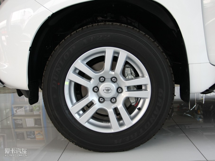 2010 4.0L V6 VX NAVI