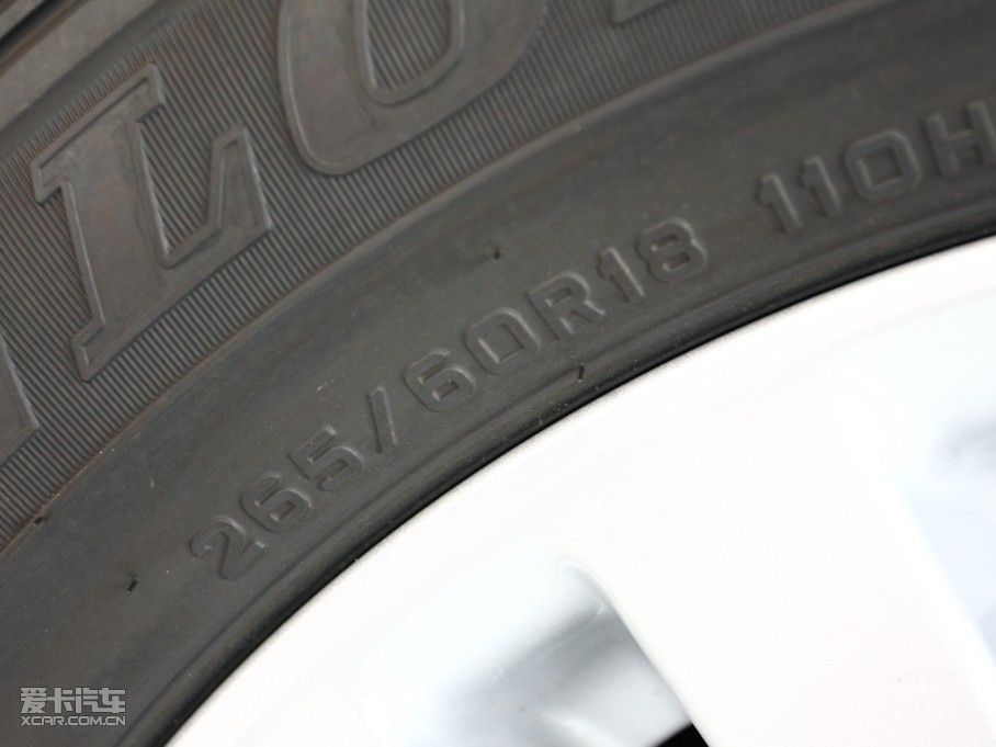 2010 4.0L V6 VX NAVI