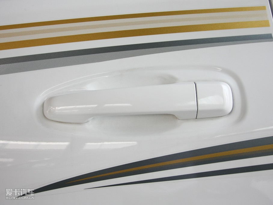 2010 4.0L V6 VX NAVI