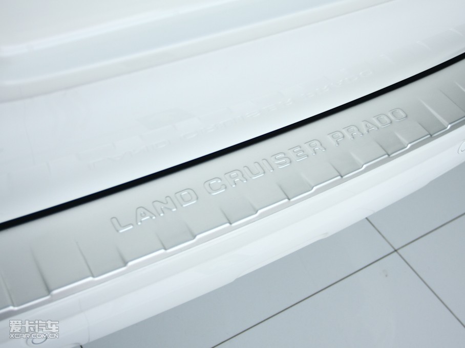 2010 4.0L V6 VX NAVI