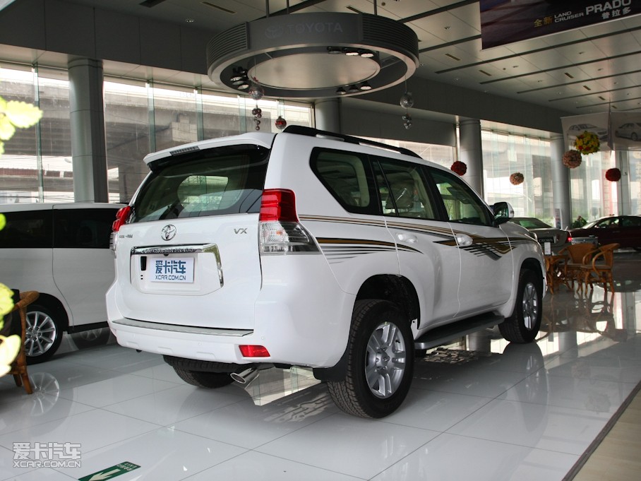 2010 4.0L V6 VX NAVI