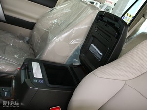 20104.0L V6 VX NAVI g