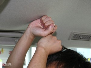 20104.0L V6 VX NAVI g