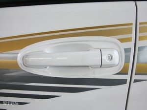 20104.0L V6 VX NAVI {T