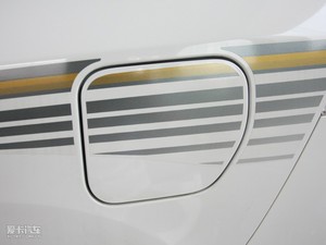 20104.0L V6 VX NAVI ^