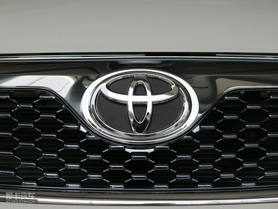 2010��� 1.6L �ԄӺ��A��