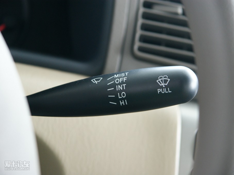 2010��� 1.6L �ԄӺ��A��