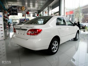 2010款1.6L 自动豪华版 整体外观