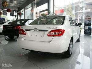 2010款1.6L 自动豪华版 整体外观