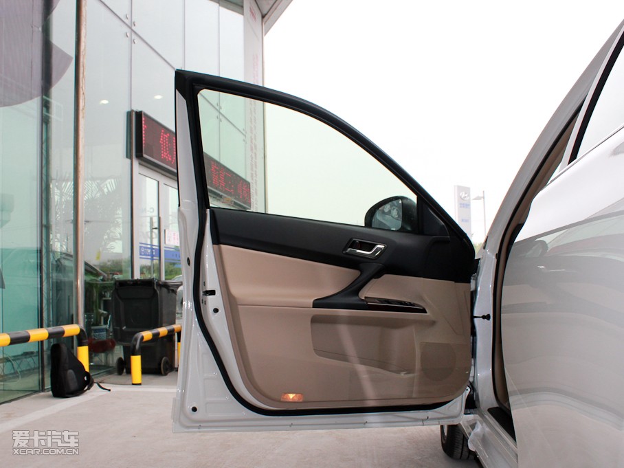 2010J־ 2.5V L(fng)ݼӢ